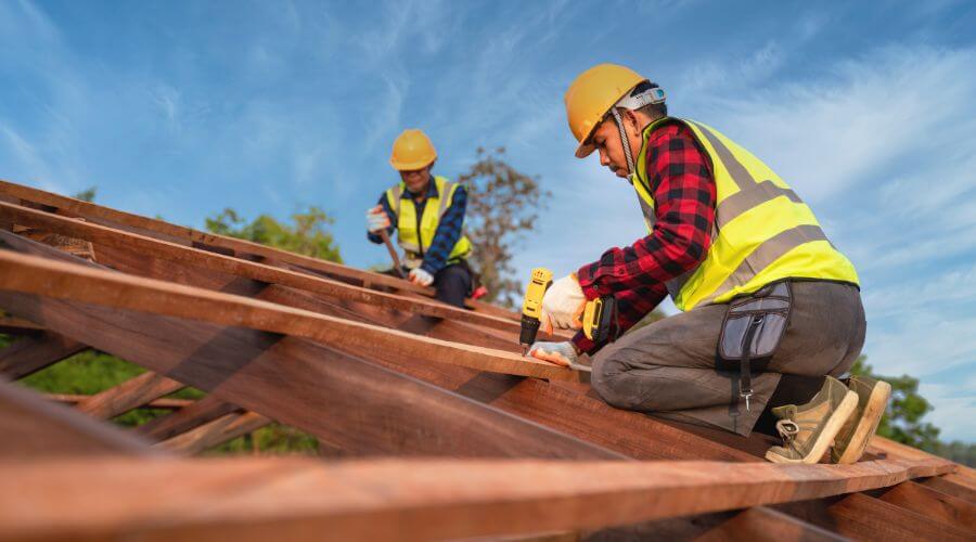 Professional Flat Roofing Installation services in Aspinwall, IA